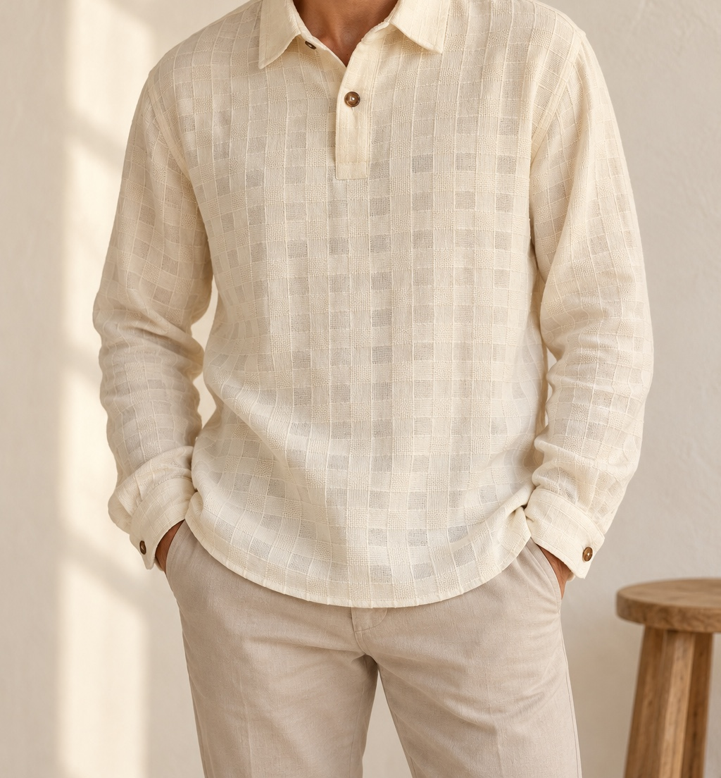 Camisa con textura de cuadros en look editorial