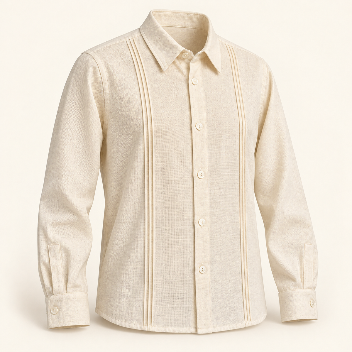 Camisa cuello italiano con alforzas, vista en ángulo