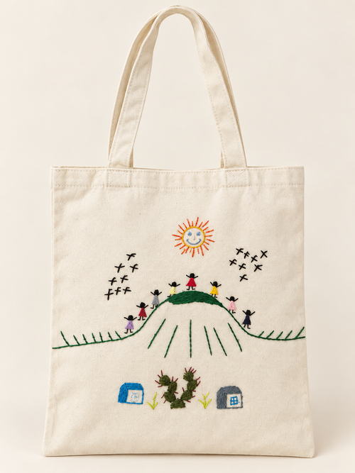 Bolsa bordada Subida al cerro: vista principal (imagen ilustrativa creada con IA)