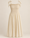 Vestido de mujer con pechera fruncida, vista frontal